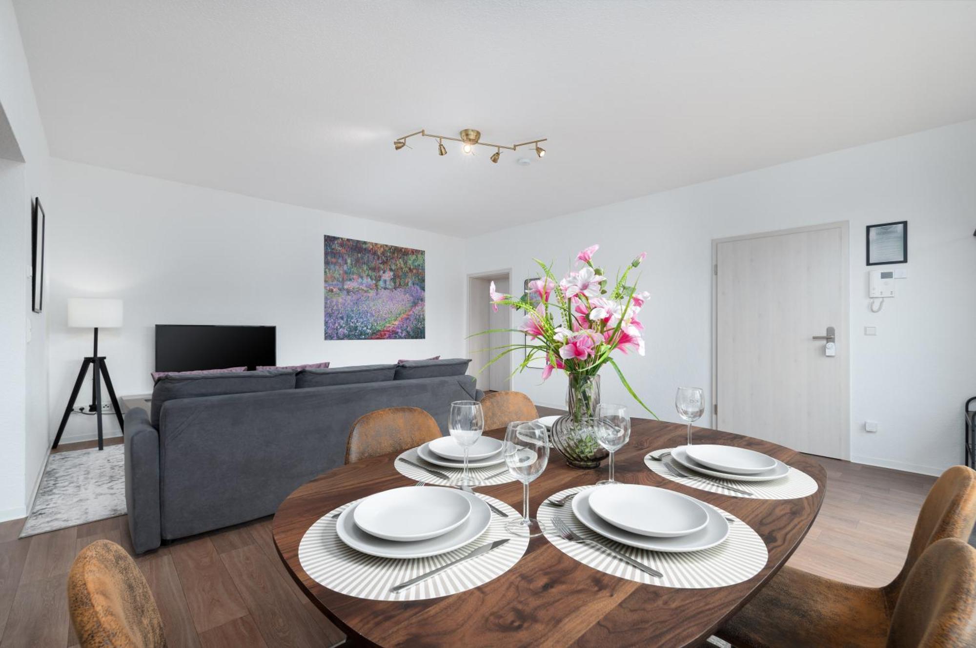Design-Wohnung, Altstadt, Parkplatz, Netflix Quedlinburg Bagian luar foto
